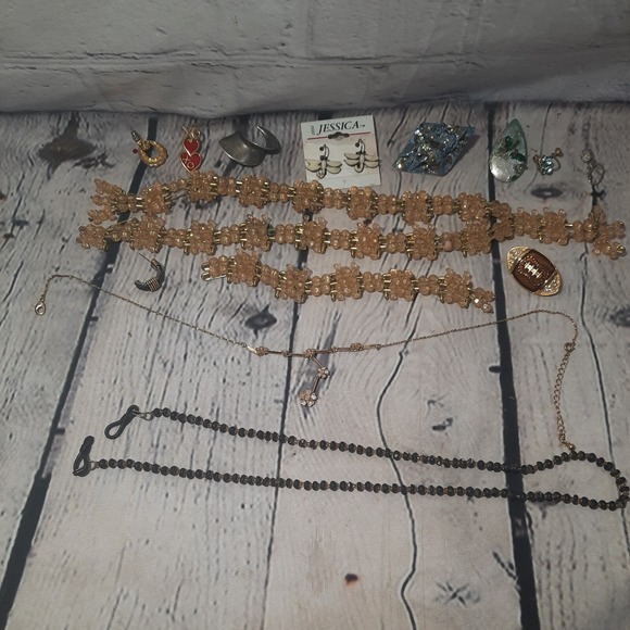 Jewelry - Jewelry Mixed Lot 6oz Necklaces Earrings Rings Brooches Pins Craft AS-IS‎